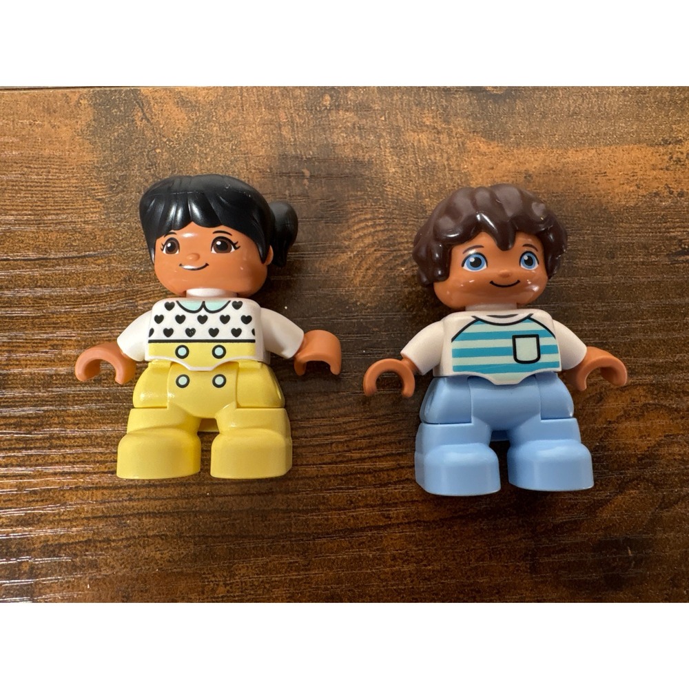 LEGO Duplo Figures Boy and Girl People Lot Heart Shirt Yellow Pants Blue Outfit